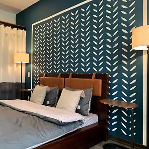 Benzen Boutique Stays-1 Min To River Дананг